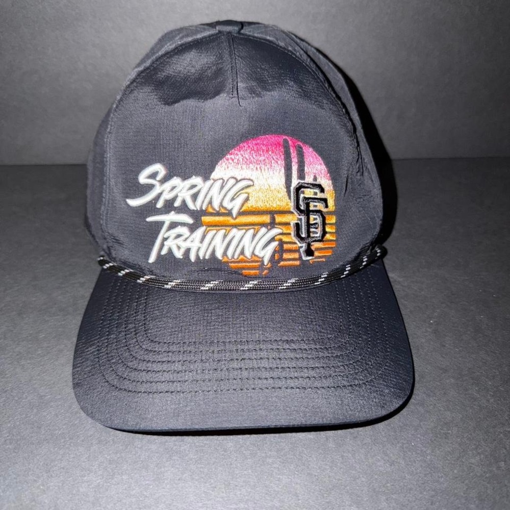 San Francisco Giants red and black snapback cap #streetwear